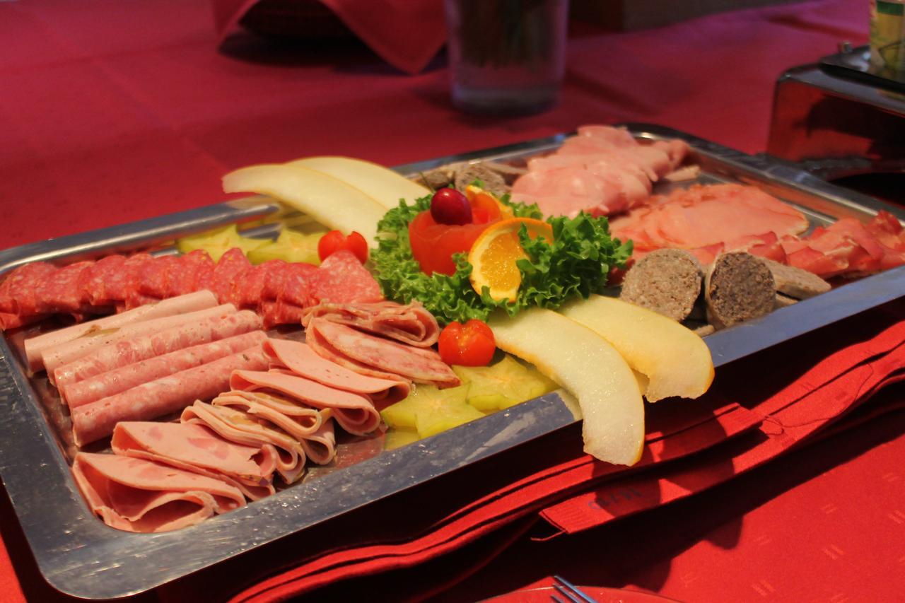布里施汉摩尔酒店 凯撒斯劳滕 外观 照片